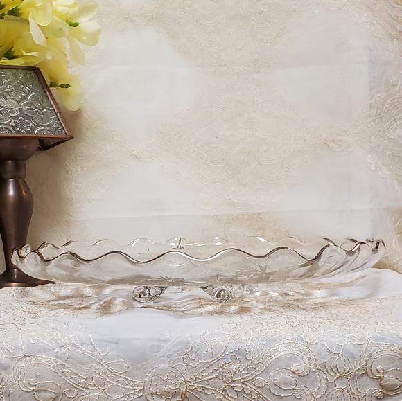 Silver City Flanders Cake Plate - Picture 11 of 14